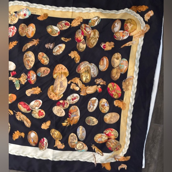 HERMES (Authentic) Silk Scarf (90cm Square) - Picture 2 of 10